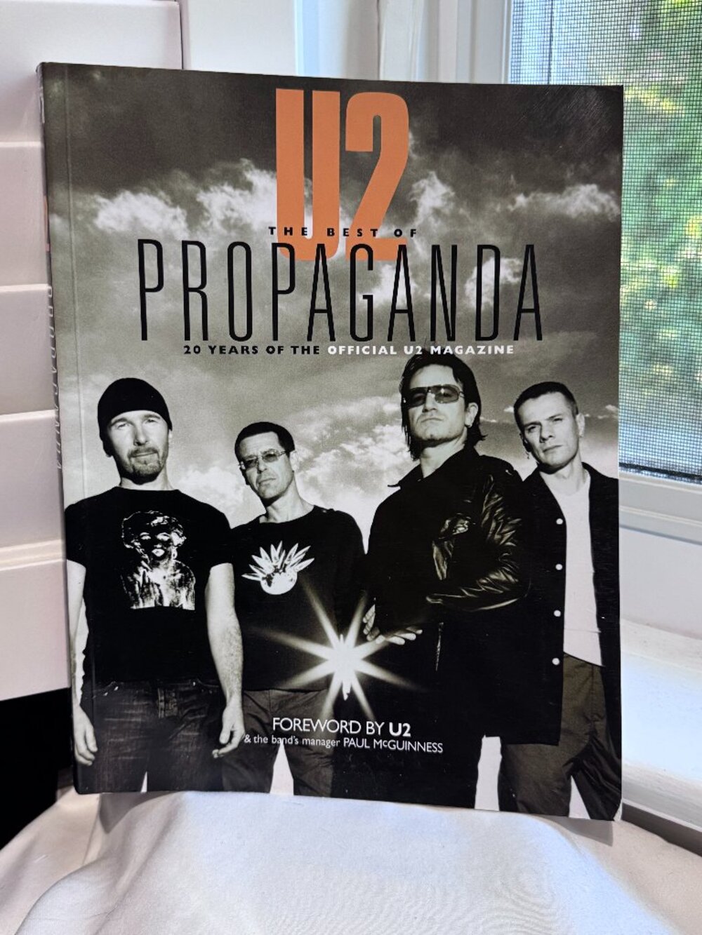 🎸 U2 “Propaganda” Anthology — Official Collector's Edition | Rare Fan Club Item